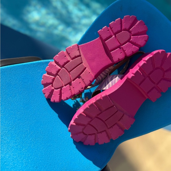 Betsy Johnson Selah Platform Sandals Pink Multi Charm Embellished Lug Sole 8 - Picture 5 of 9